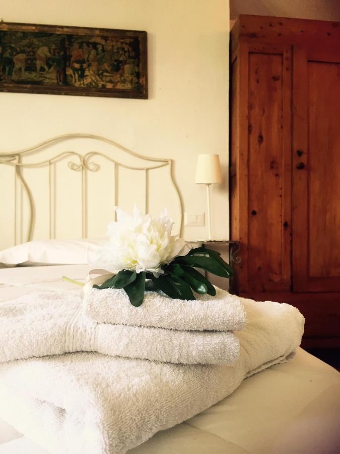 Bed and Breakfast Rosso Del Chianti Panzano in Chianti Exterior foto